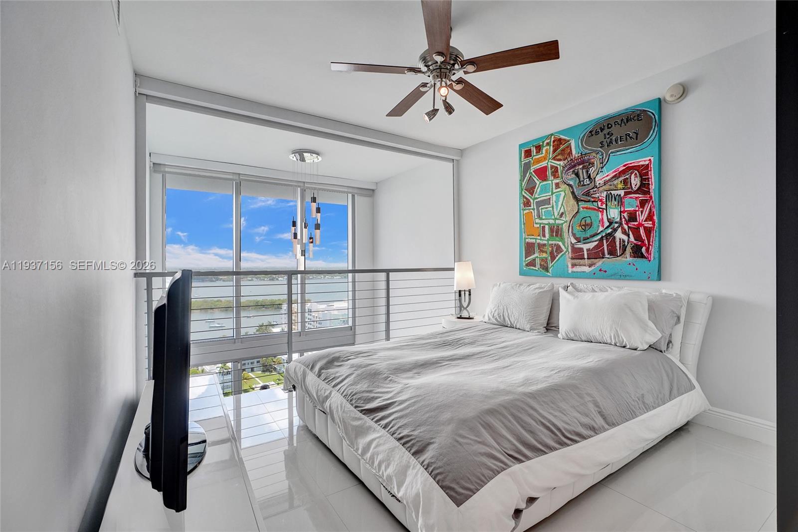 ELOQUENCE ON THE BAY COND - Residential