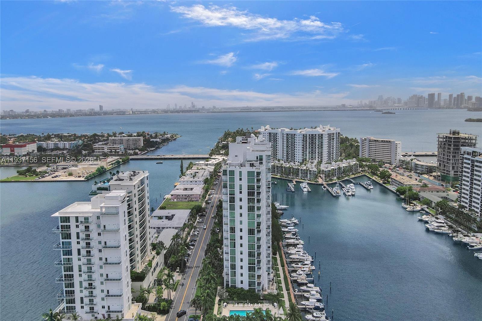 ELOQUENCE ON THE BAY COND - Residential