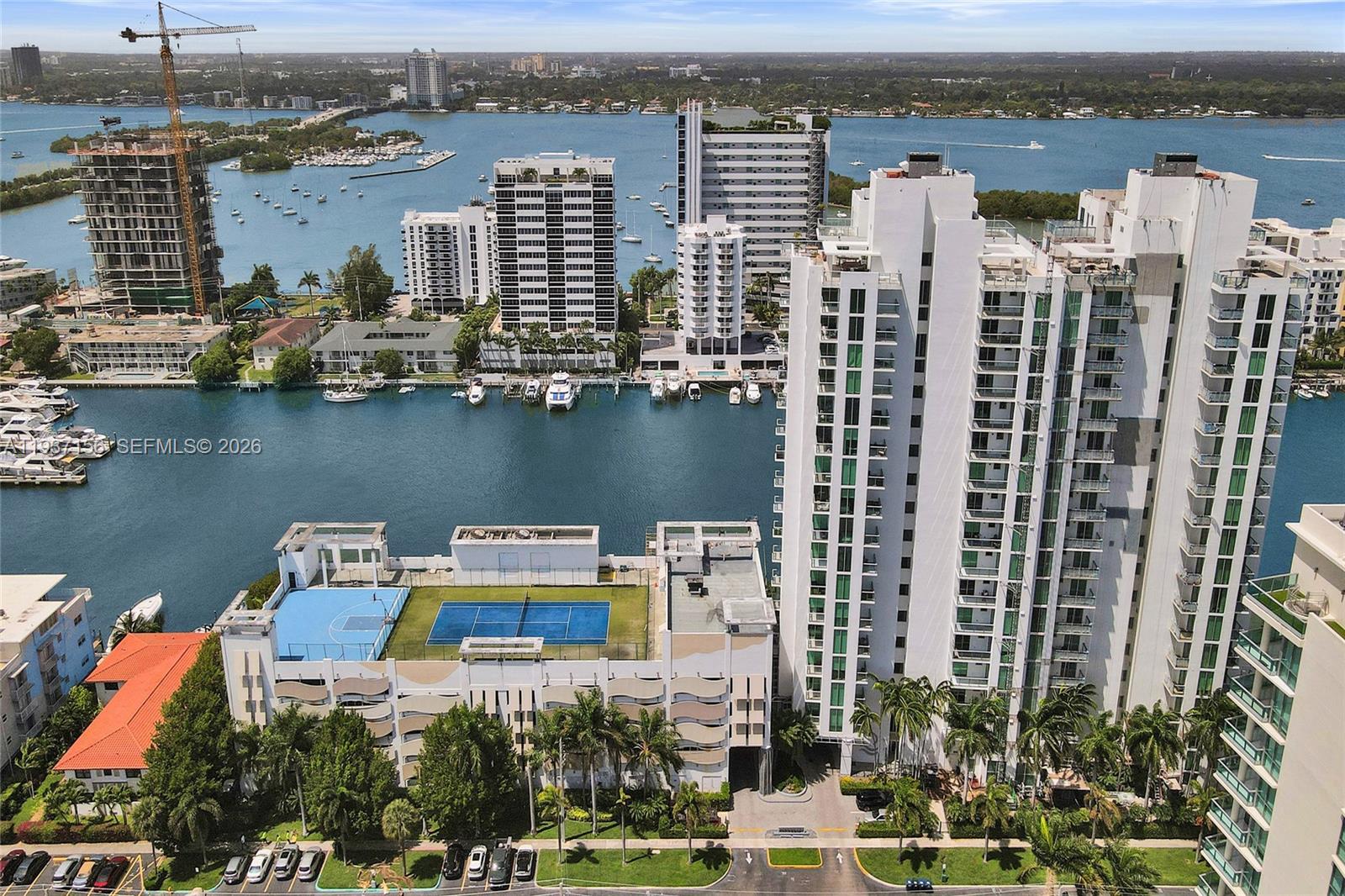 ELOQUENCE ON THE BAY COND - Residential