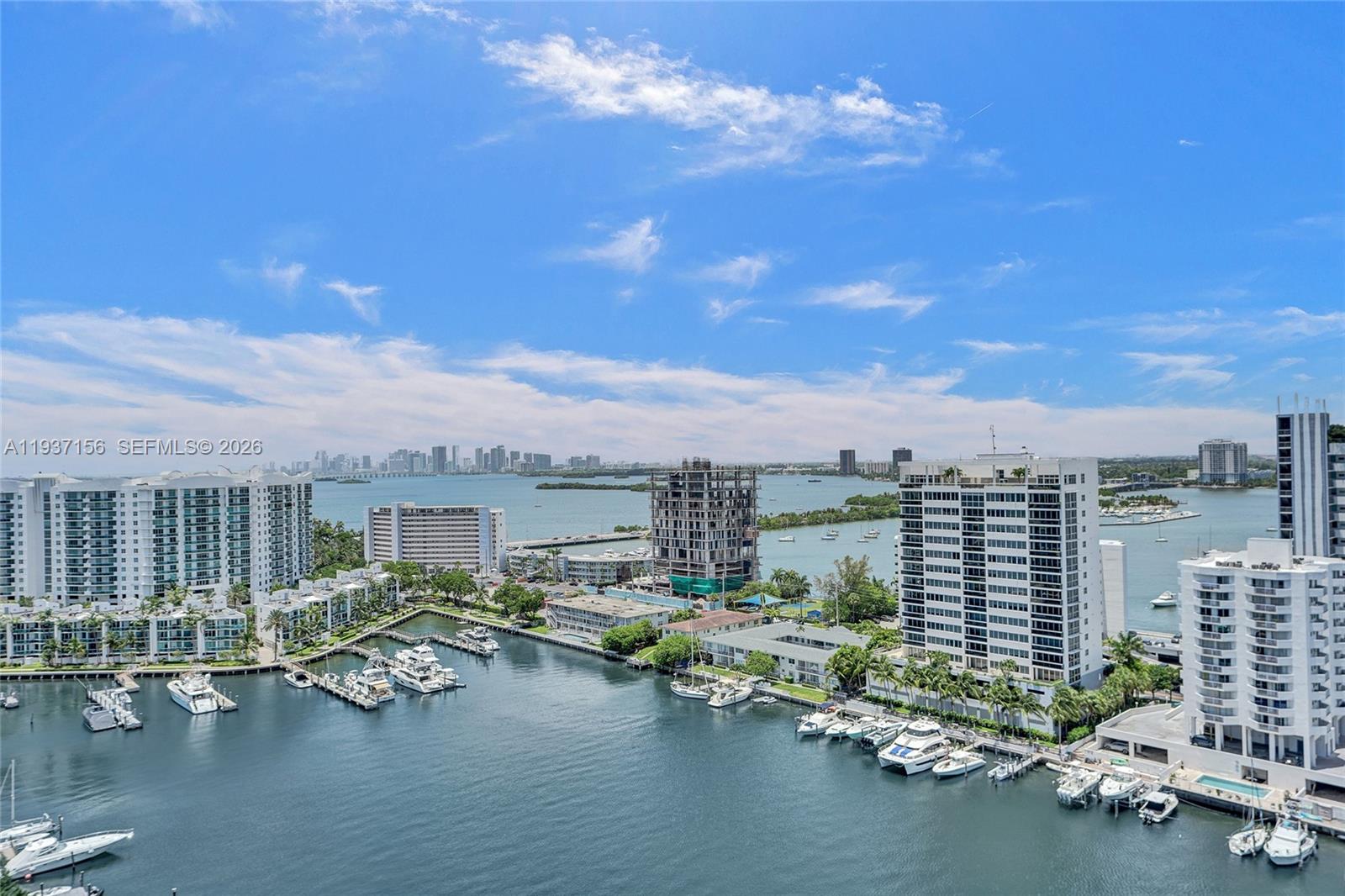 ELOQUENCE ON THE BAY COND - Residential