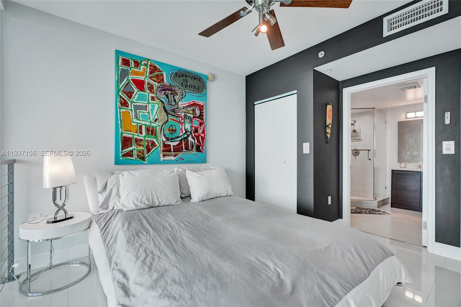 ELOQUENCE ON THE BAY COND - Residential