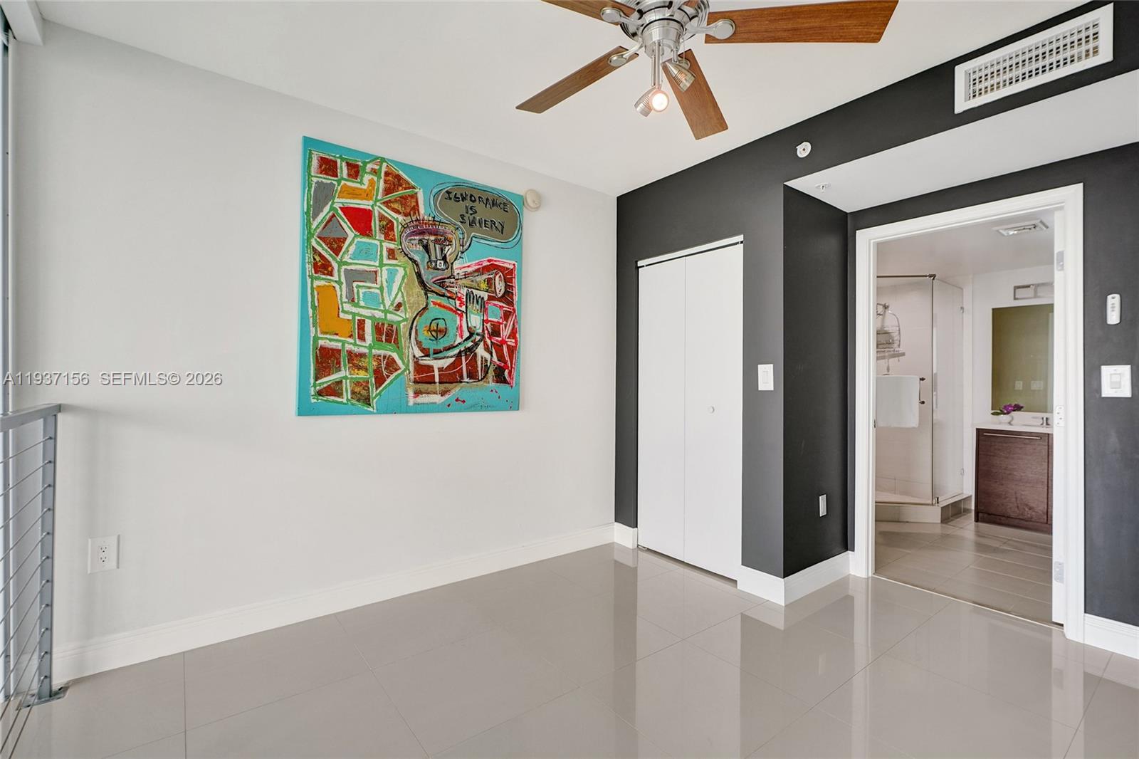 ELOQUENCE ON THE BAY COND - Residential