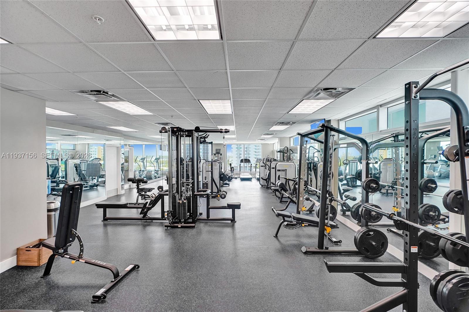 ELOQUENCE ON THE BAY COND - Residential