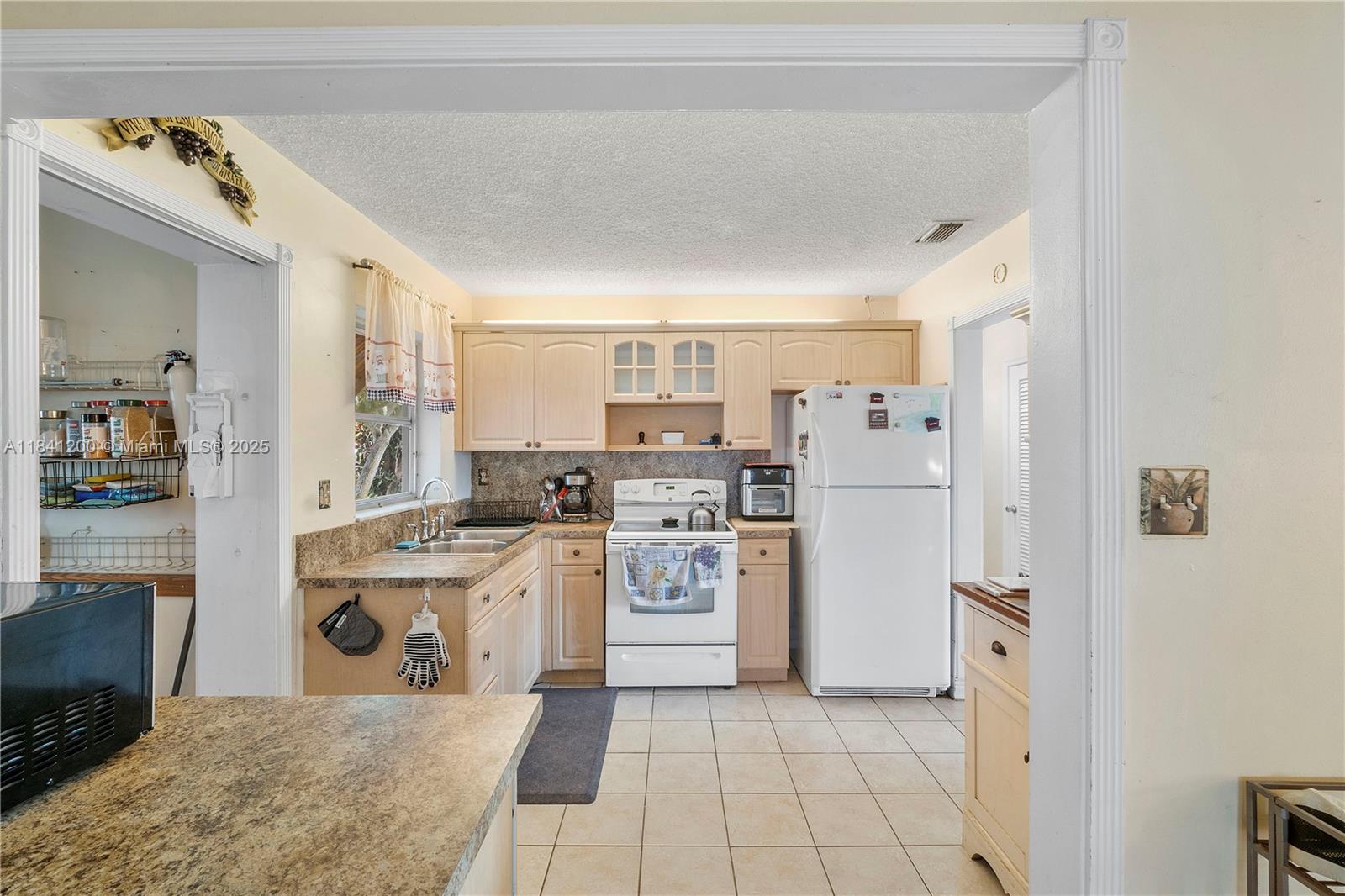 MAINLANDS OF TAMARAC LAKE - Residential