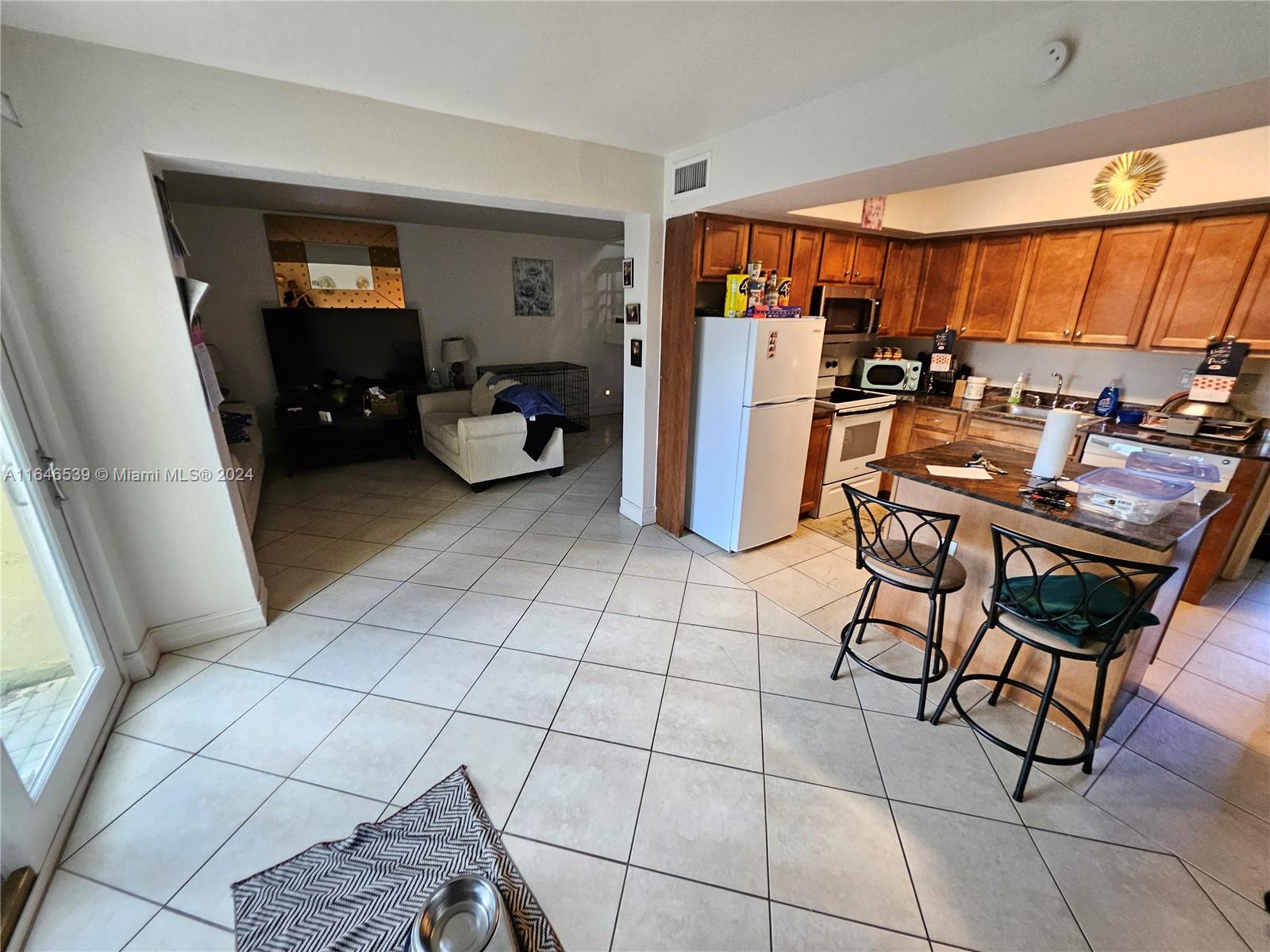 PELICAN POINT AT BOYNTON - Residential