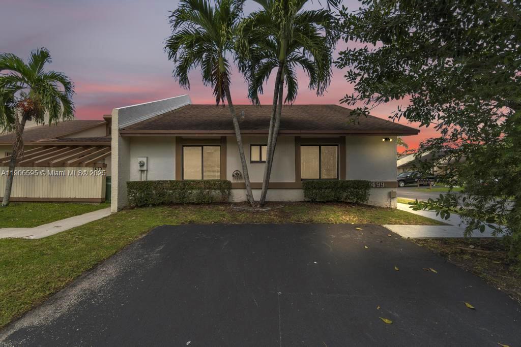 TOWNHOMES OF AUDUBON SOUT - Residential Lease