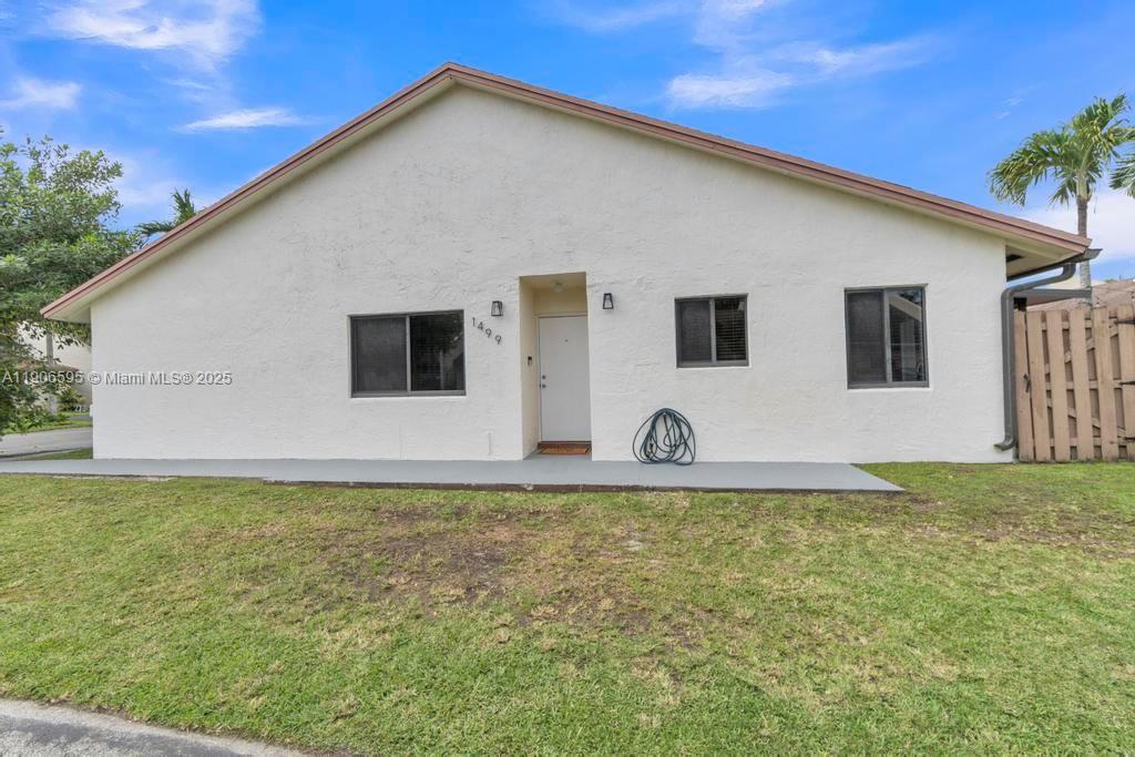 TOWNHOMES OF AUDUBON SOUT - Residential Lease