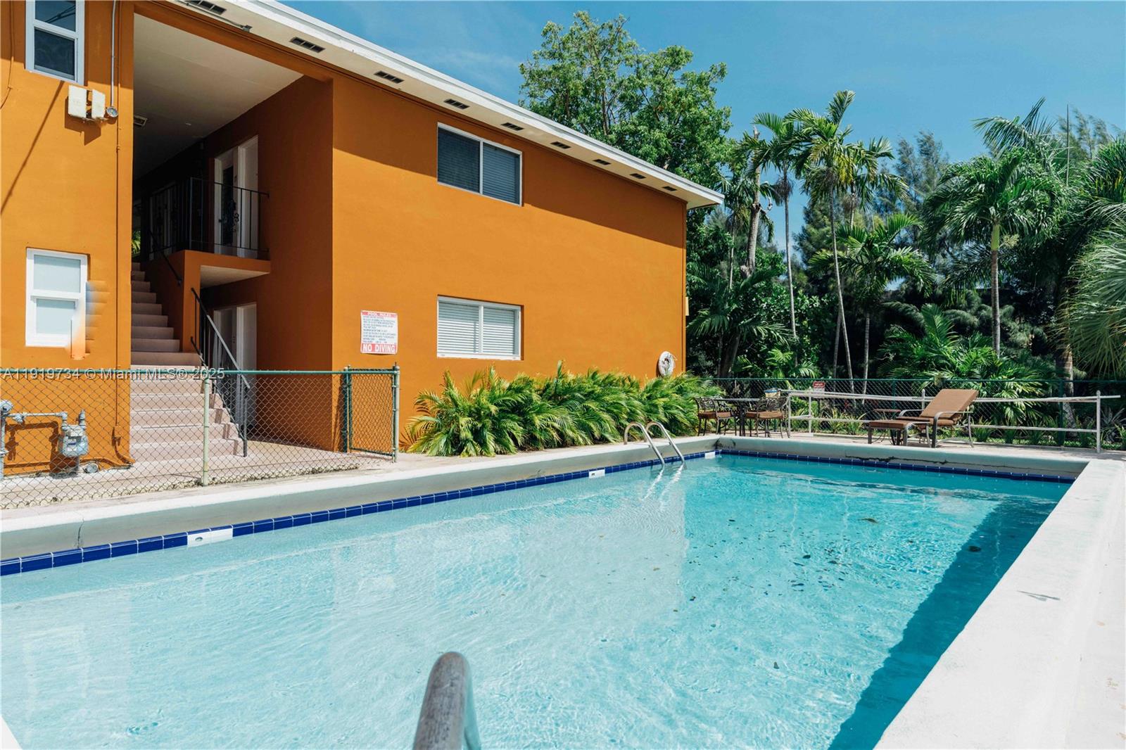 HIDEAWAY CONDO - Residential Lease