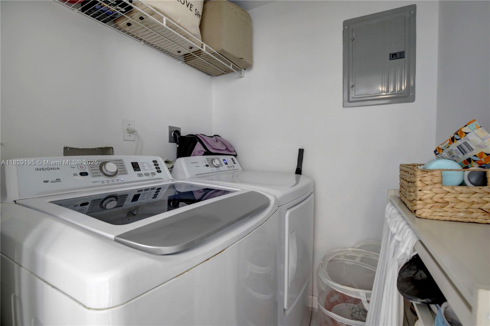 PORTO BELLAGIO CONDO - Residential