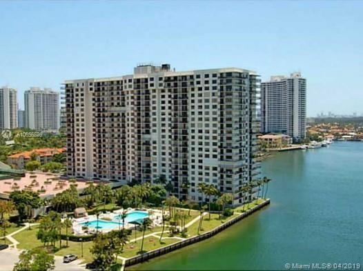 Admiral's Port - Residential