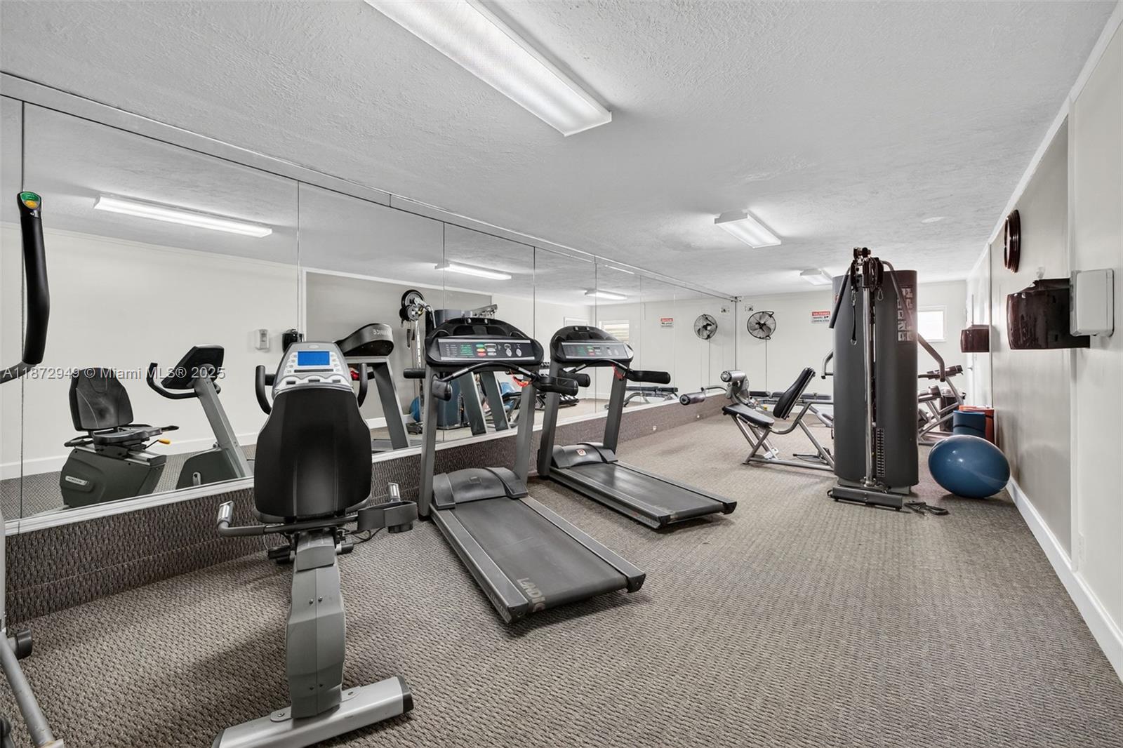 IMPERIAL POINT COLONNADES - Residential