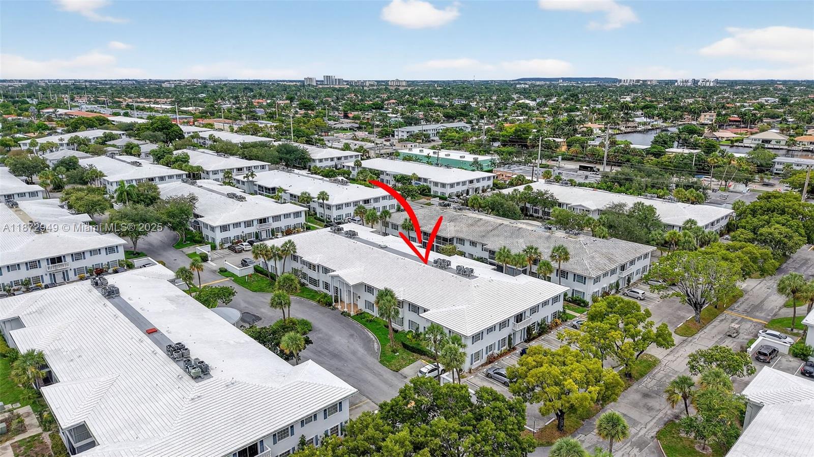 IMPERIAL POINT COLONNADES - Residential