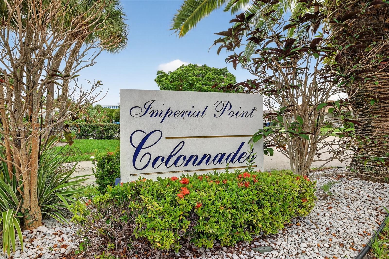 2261 NE 67th St 1806