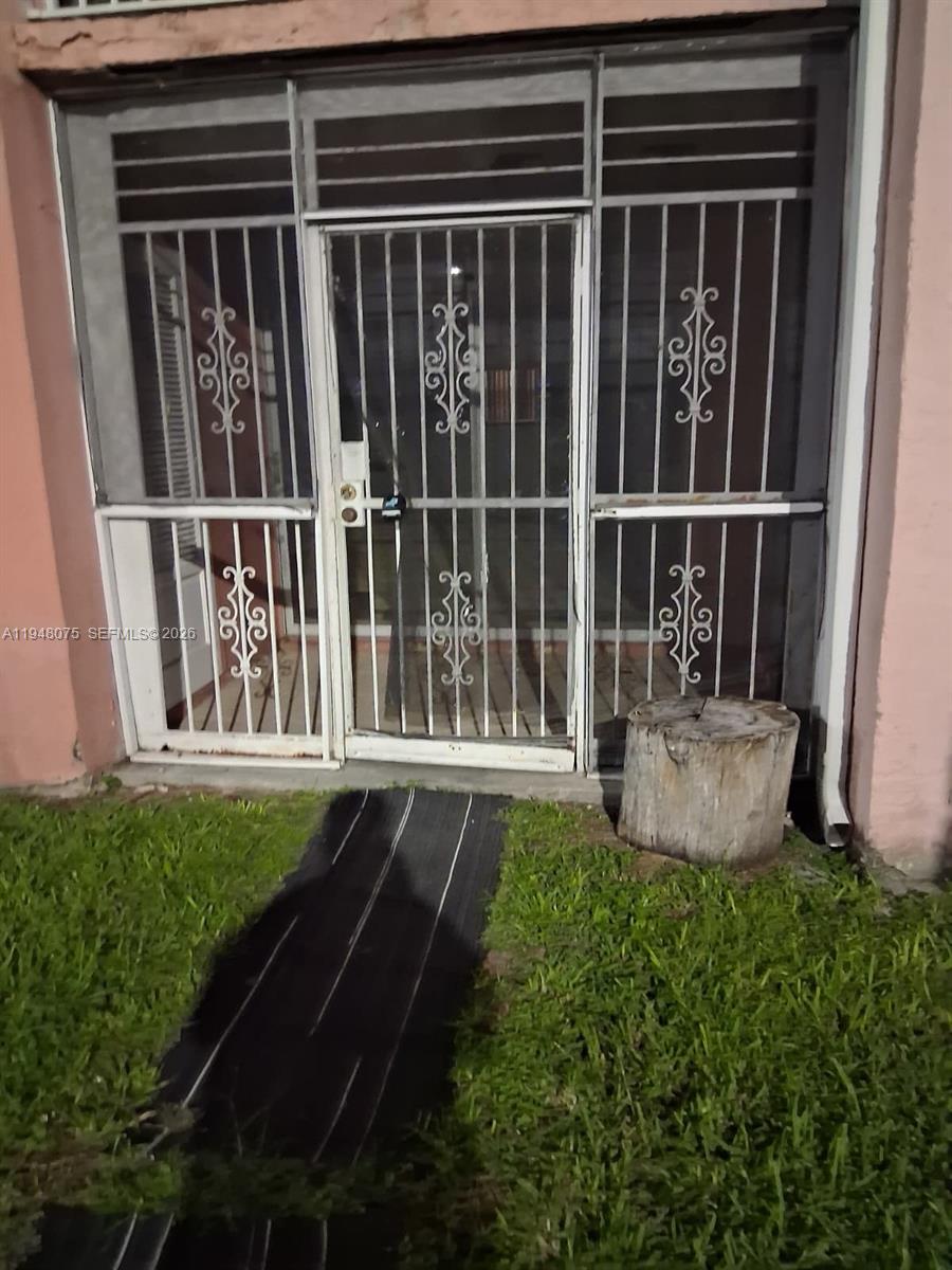 POINT SOUTH CONDO - Residential