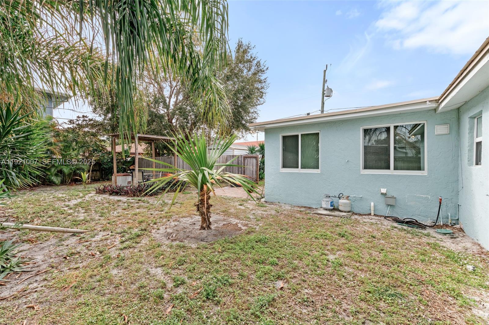 GREYNOLDS HIGHLANDS UNIT - Residential Lease