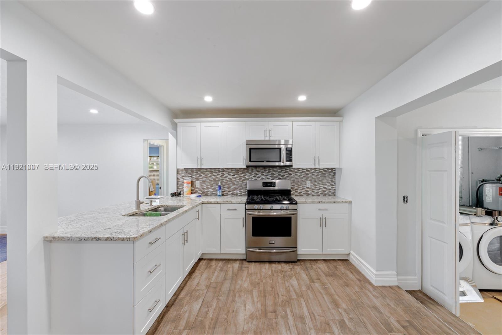 GREYNOLDS HIGHLANDS UNIT - Residential Lease