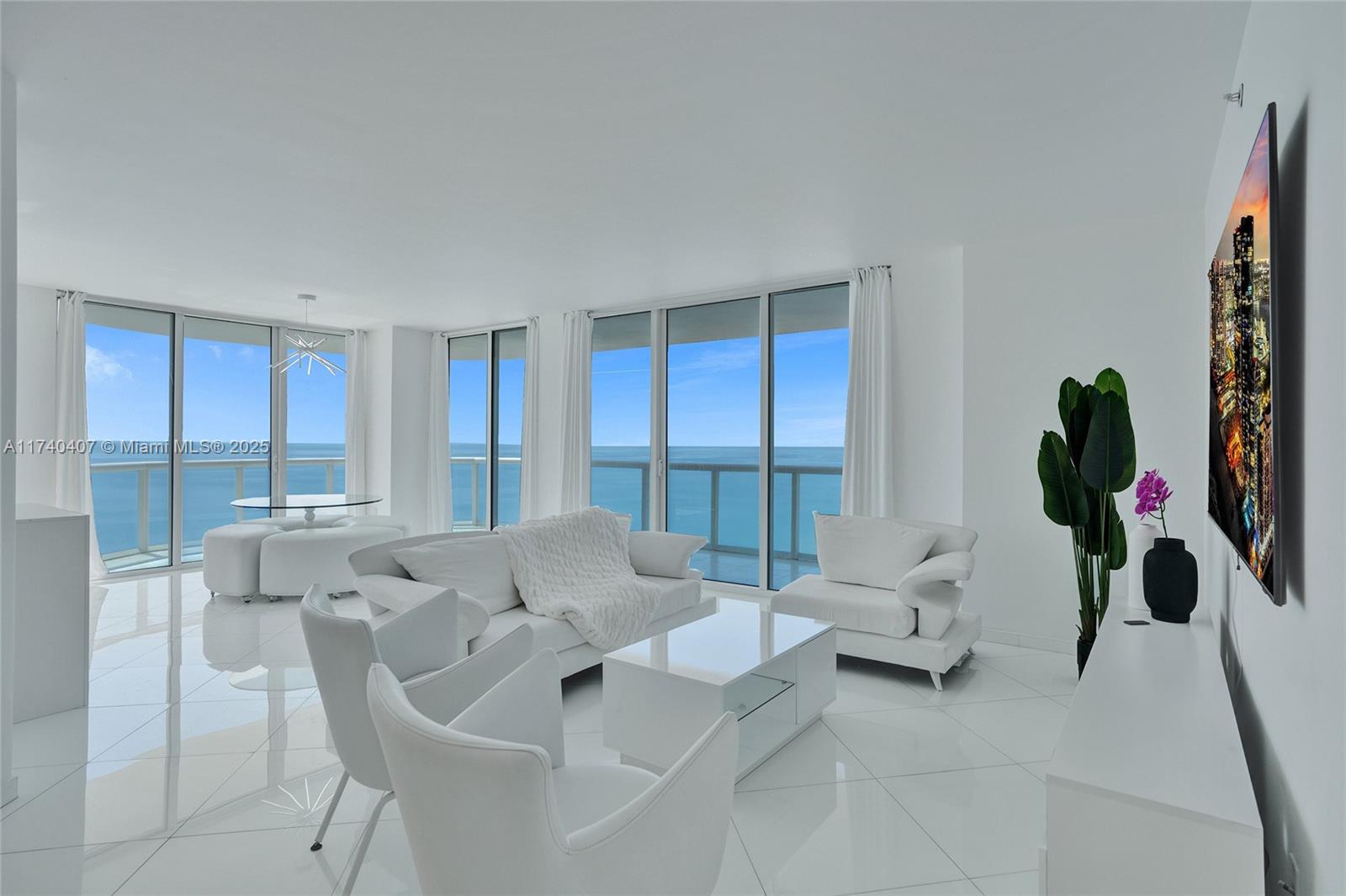 6365 Collins Ave 2403