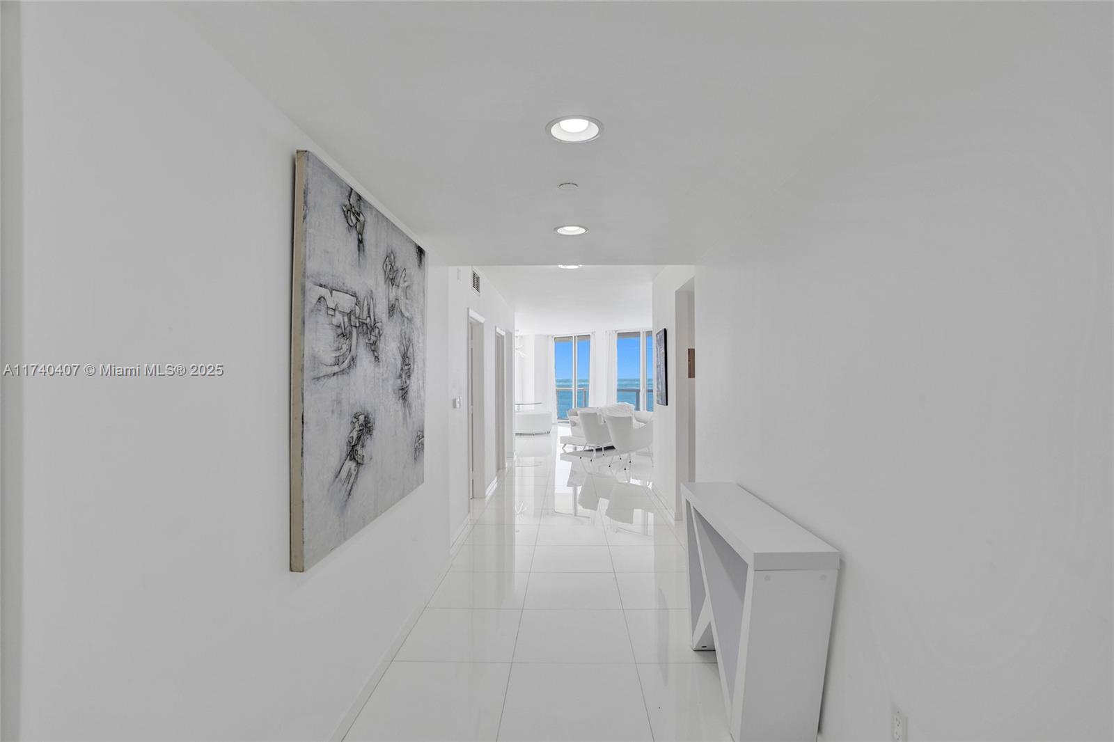 AKOYA CONDO - Residential