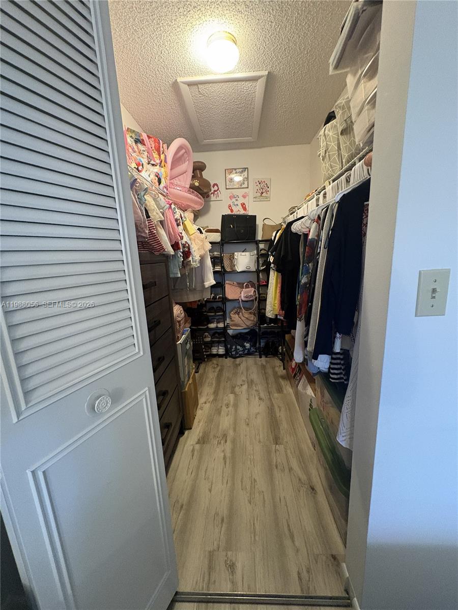 PINE RIDGE NORTH VILLAGE - Residential