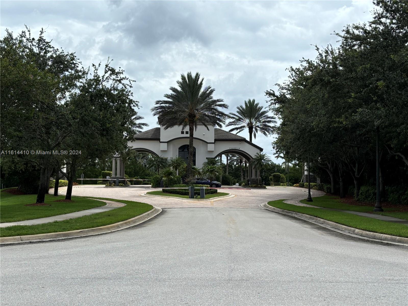 WINDMILL RESERVE - Residential