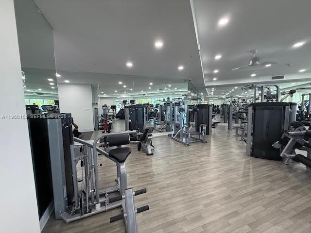 AVENTURA MARINA CONDO NUM - Residential