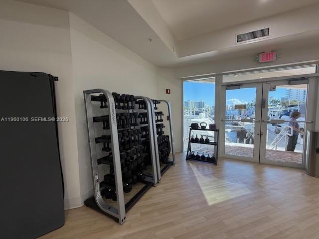 AVENTURA MARINA CONDO NUM - Residential