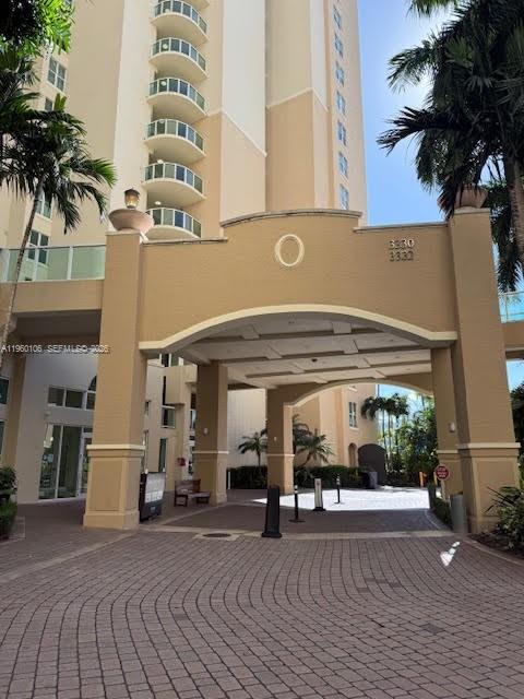 AVENTURA MARINA CONDO NUM - Residential