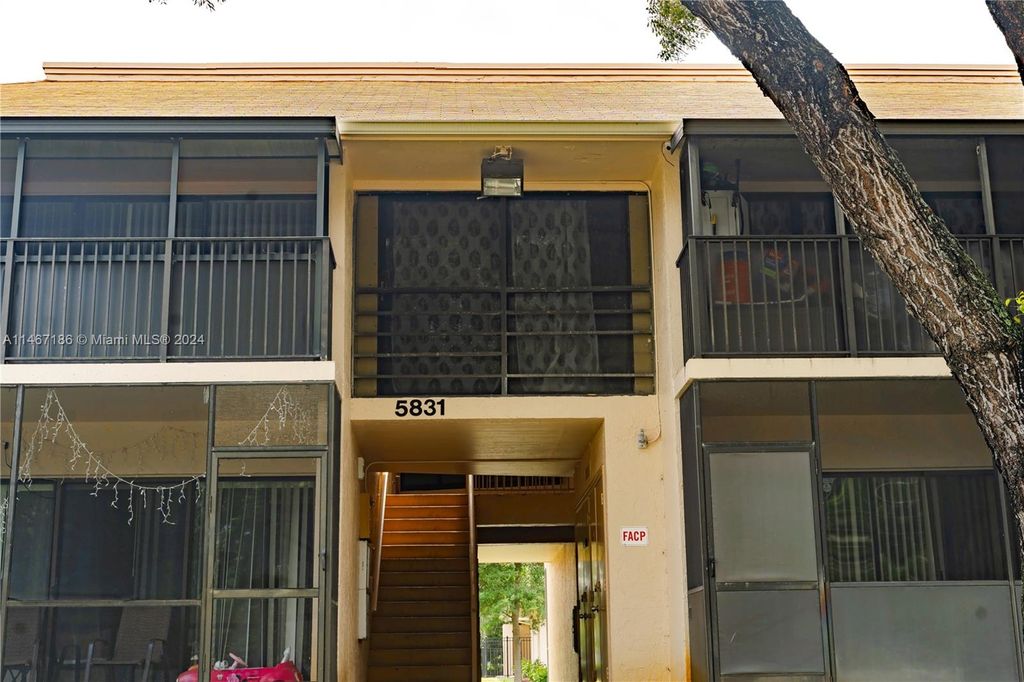 Photo of 5831 Washington St #44, Hollywood, FL 33023 (MLS # A11467186)