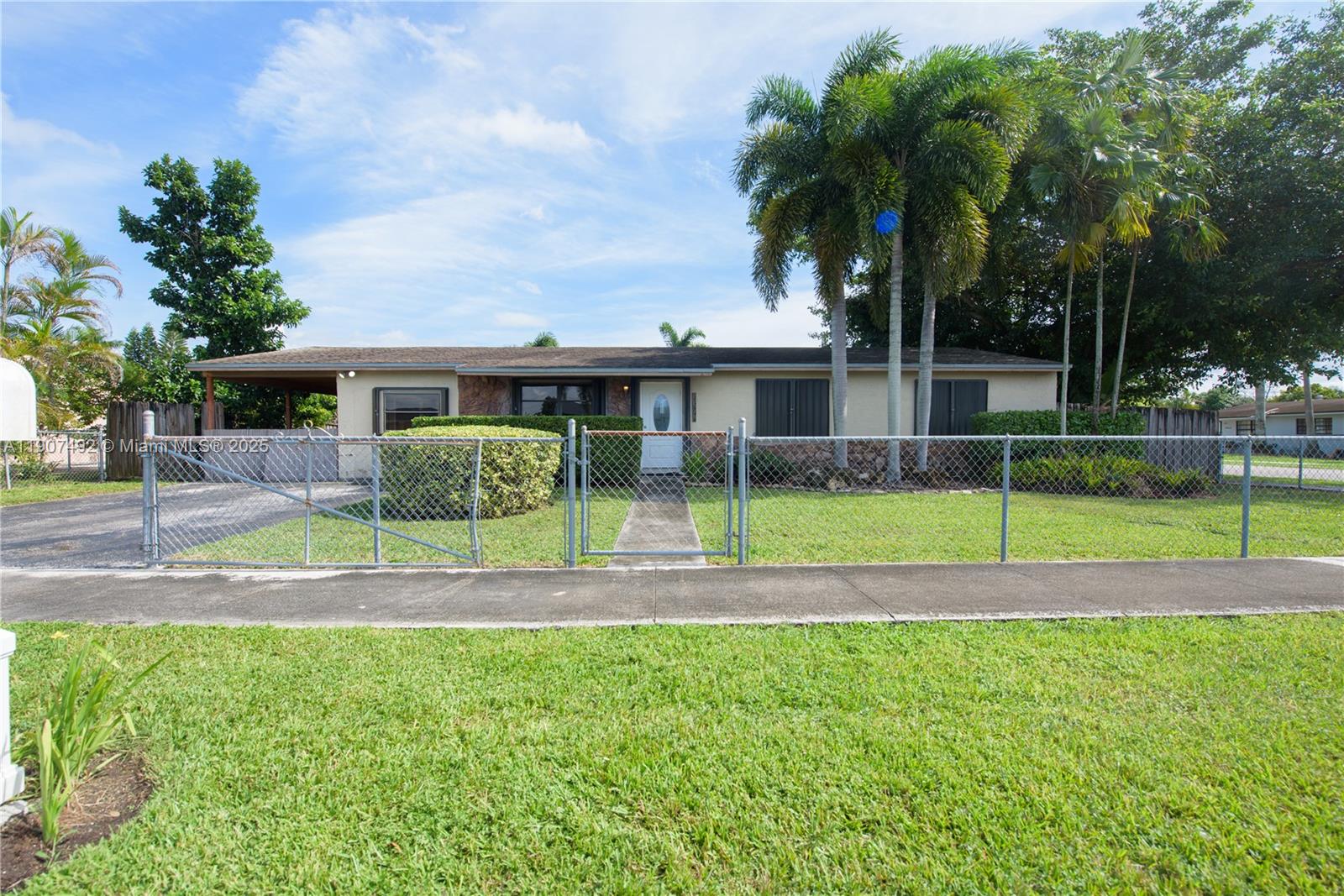 ALFIE MANOR - Residential