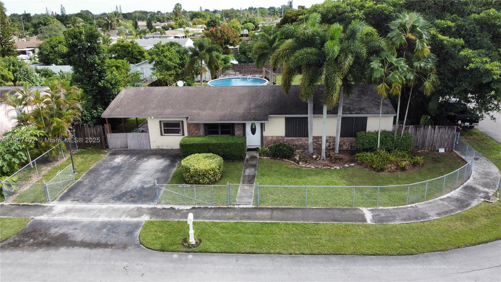 ALFIE MANOR - Residential