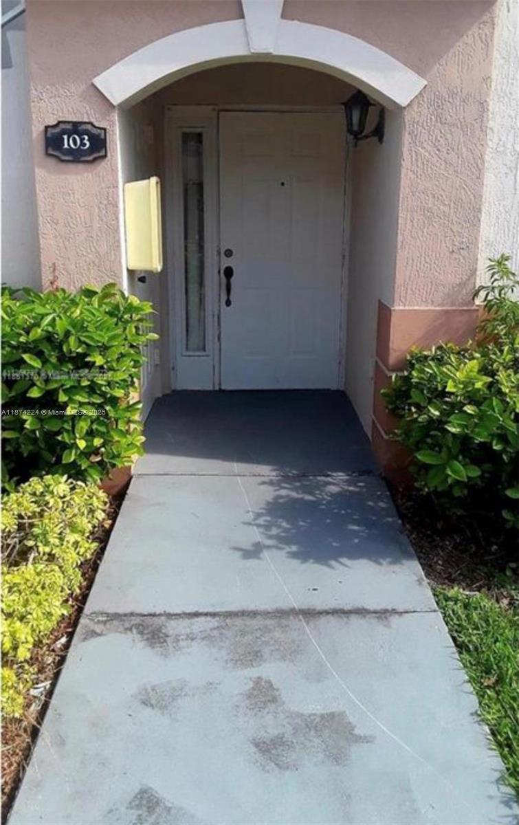 The perfect condo in Homestead, FL has just hit the market. The Venetia Gardens I community is perfect for families and investors. The condo has been well maintained and ready for occupancy. The condo community is well managed and has plenty of amenities for everyone. The community is East of US1 and near the Homestead High School. Shopping is minutes away. The two bedroom two bath unit has been tastefully updated so no need to do any renovations. Bring your bags and enjoy.
