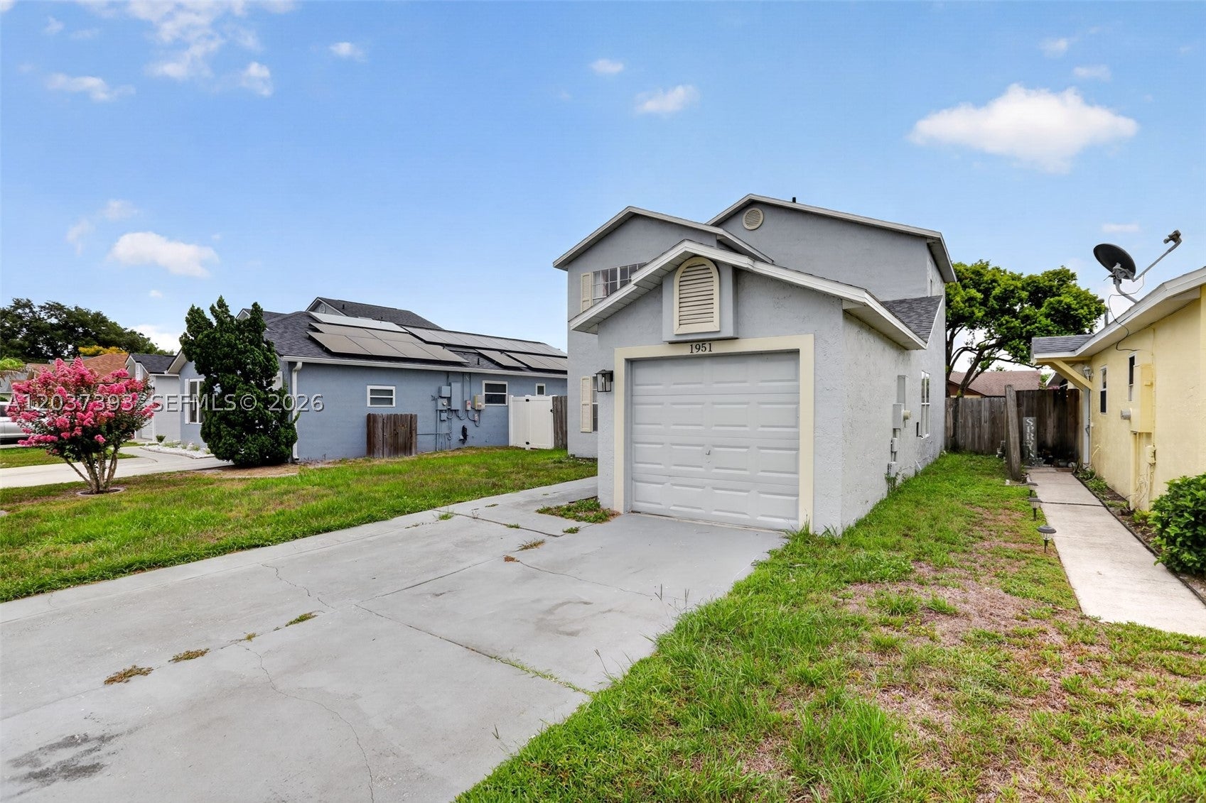 1951 TROPIC BAY CT