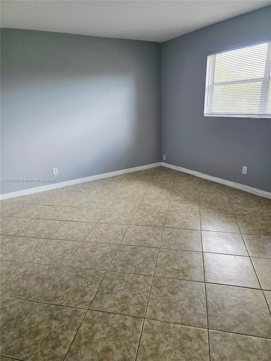 CRYSTAL HILLS I CONDO - Residential