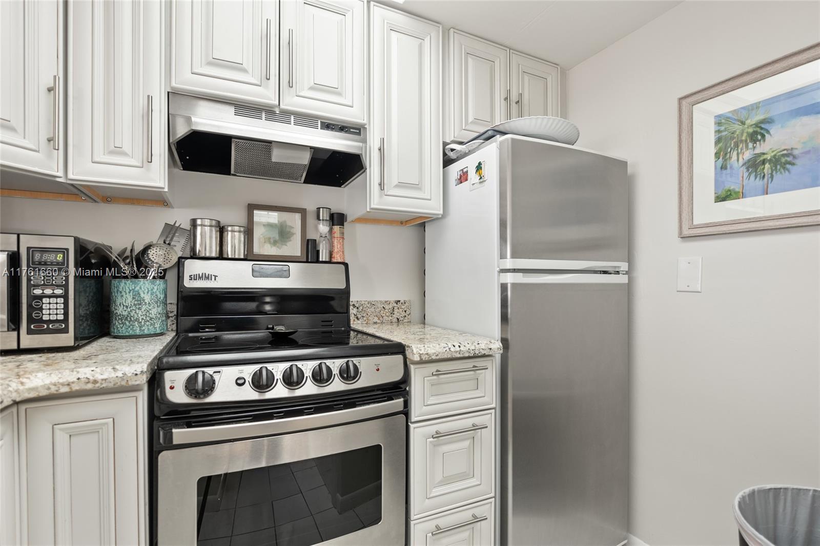 MANOR CLUB CONDO - Residential
