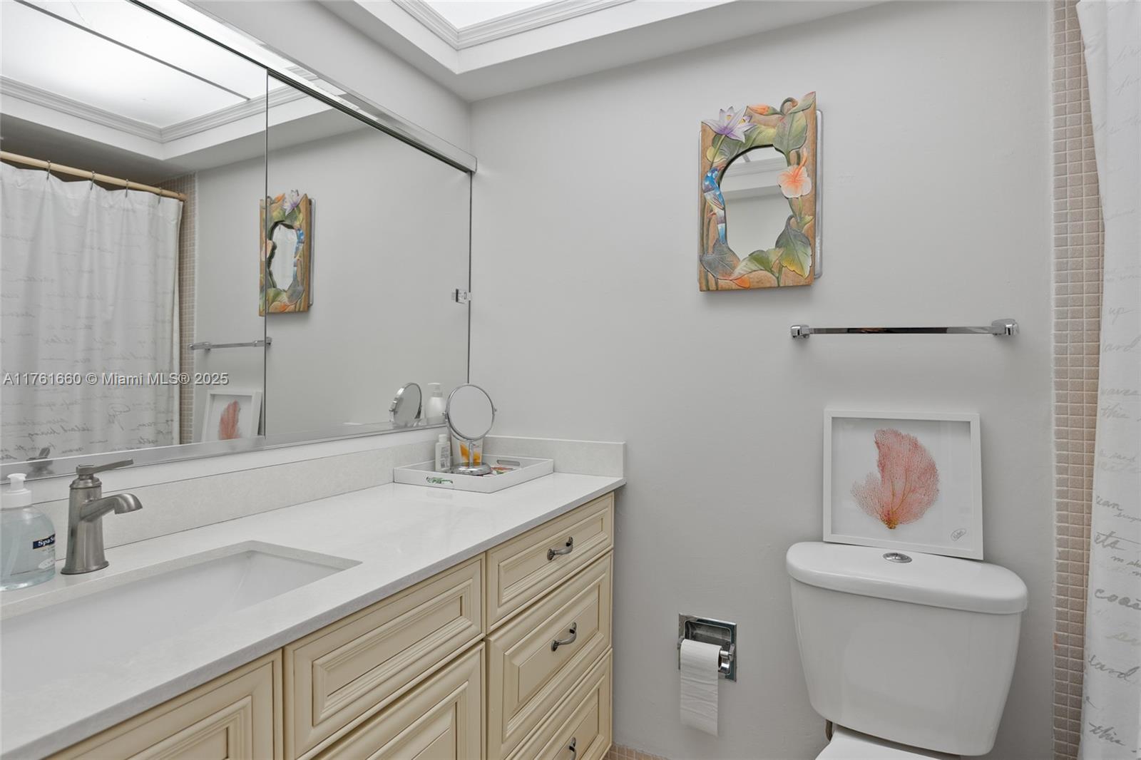 MANOR CLUB CONDO - Residential