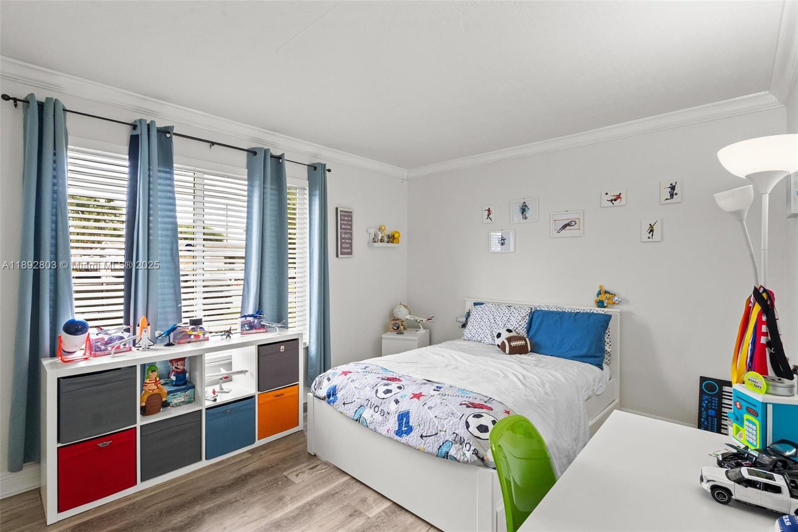SUNRISE GOLF VILLAGE SEC - Residential