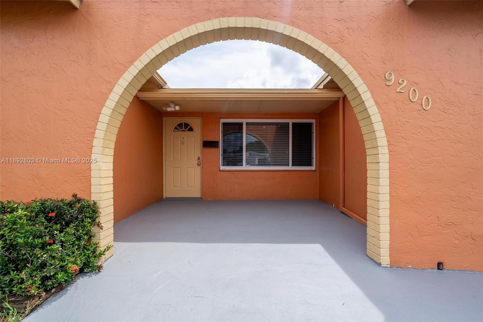 SUNRISE GOLF VILLAGE SEC - Residential