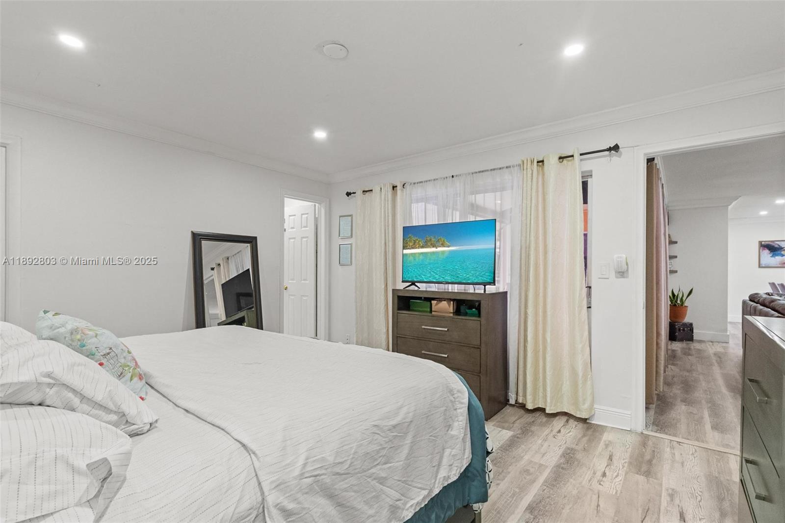 SUNRISE GOLF VILLAGE SEC - Residential