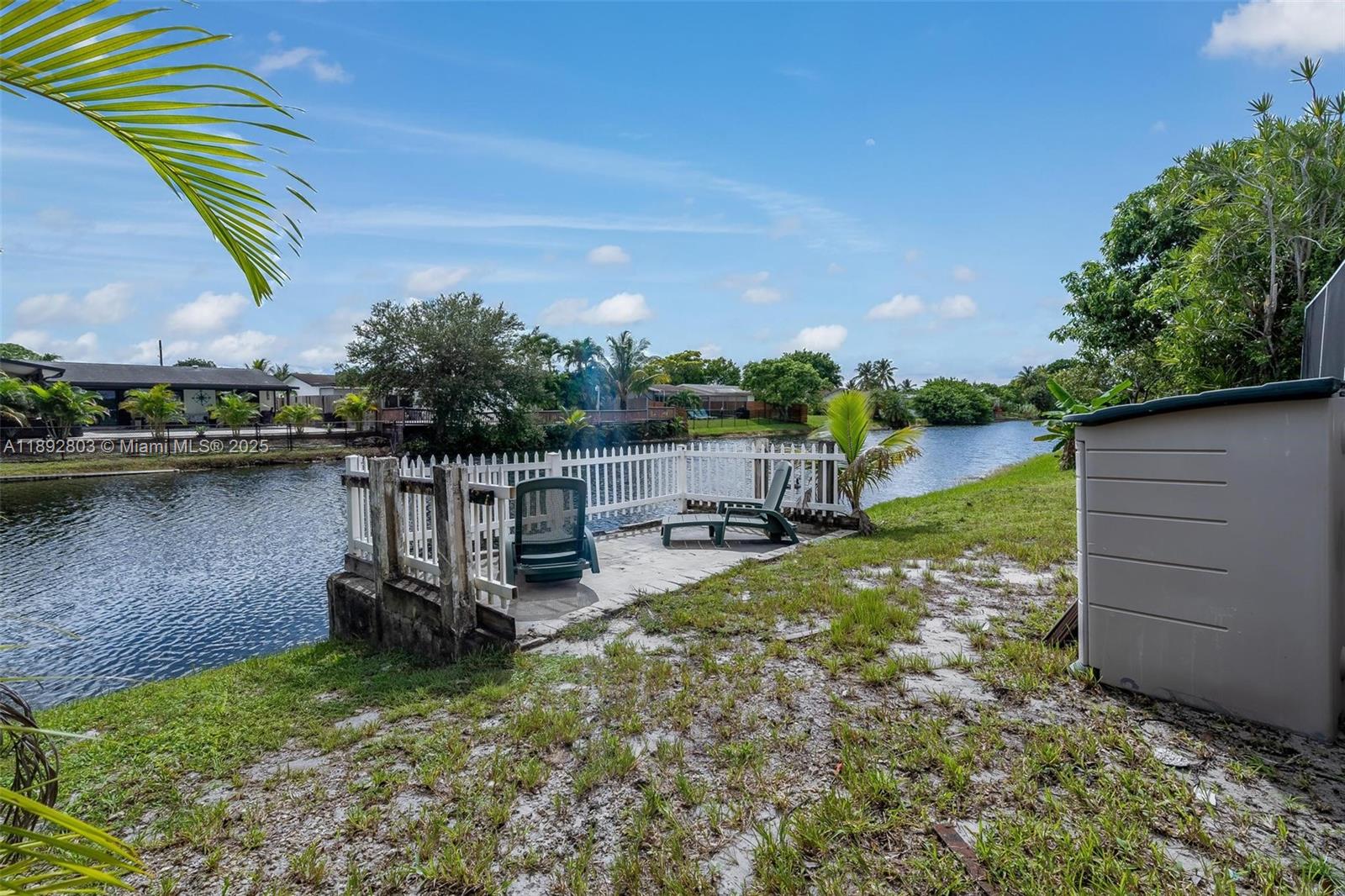 SUNRISE GOLF VILLAGE SEC - Residential