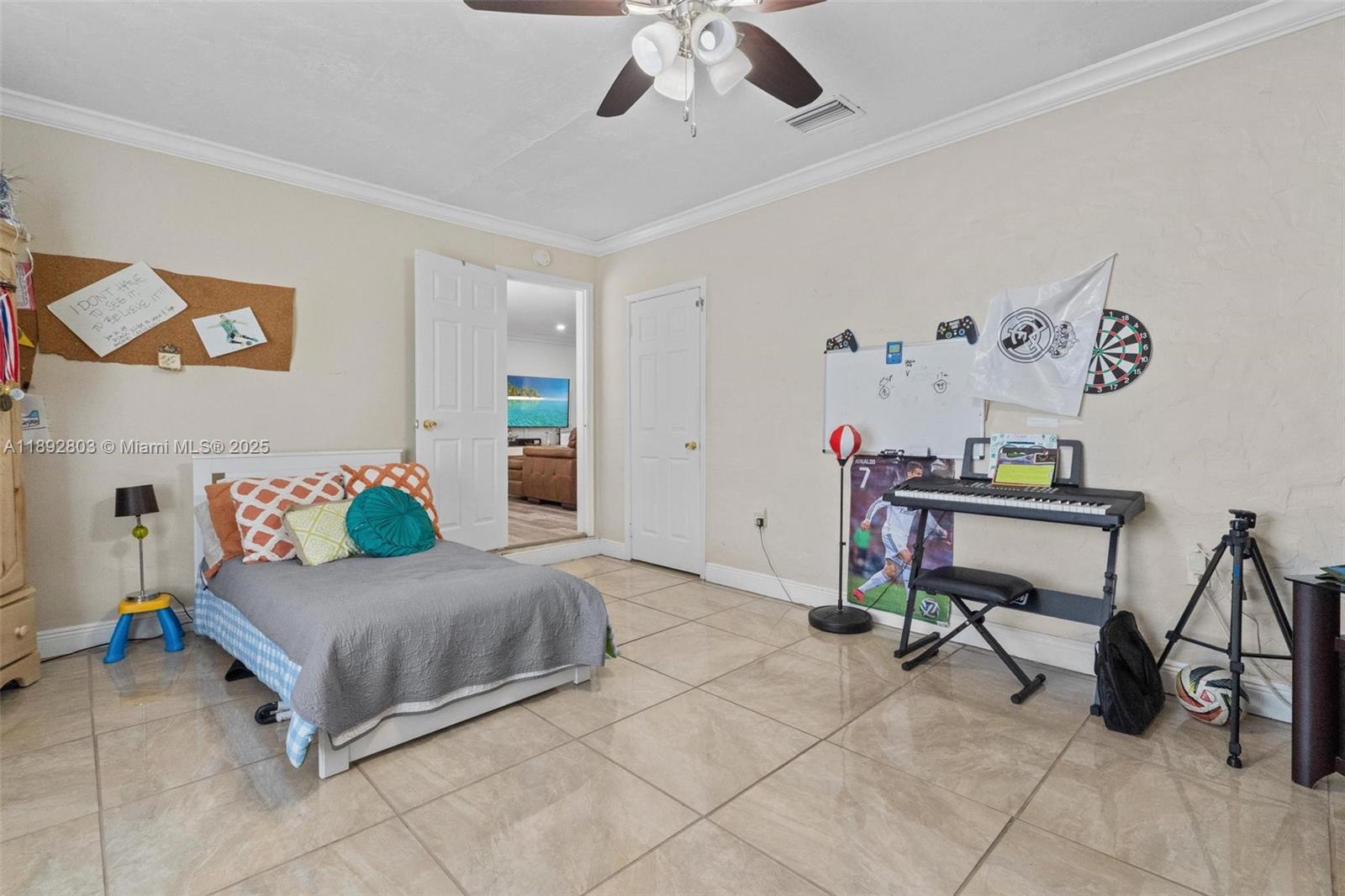 SUNRISE GOLF VILLAGE SEC - Residential