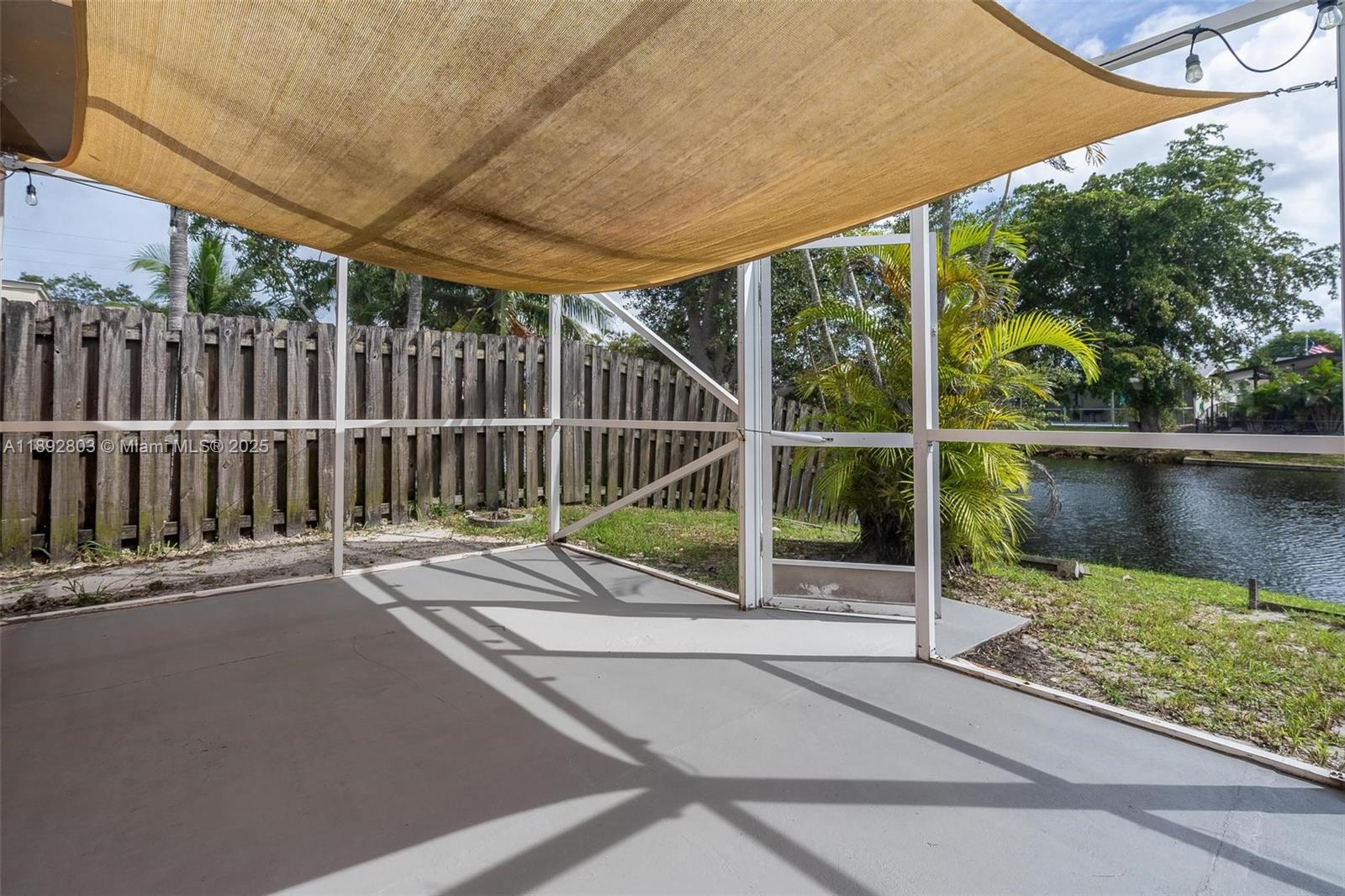 SUNRISE GOLF VILLAGE SEC - Residential
