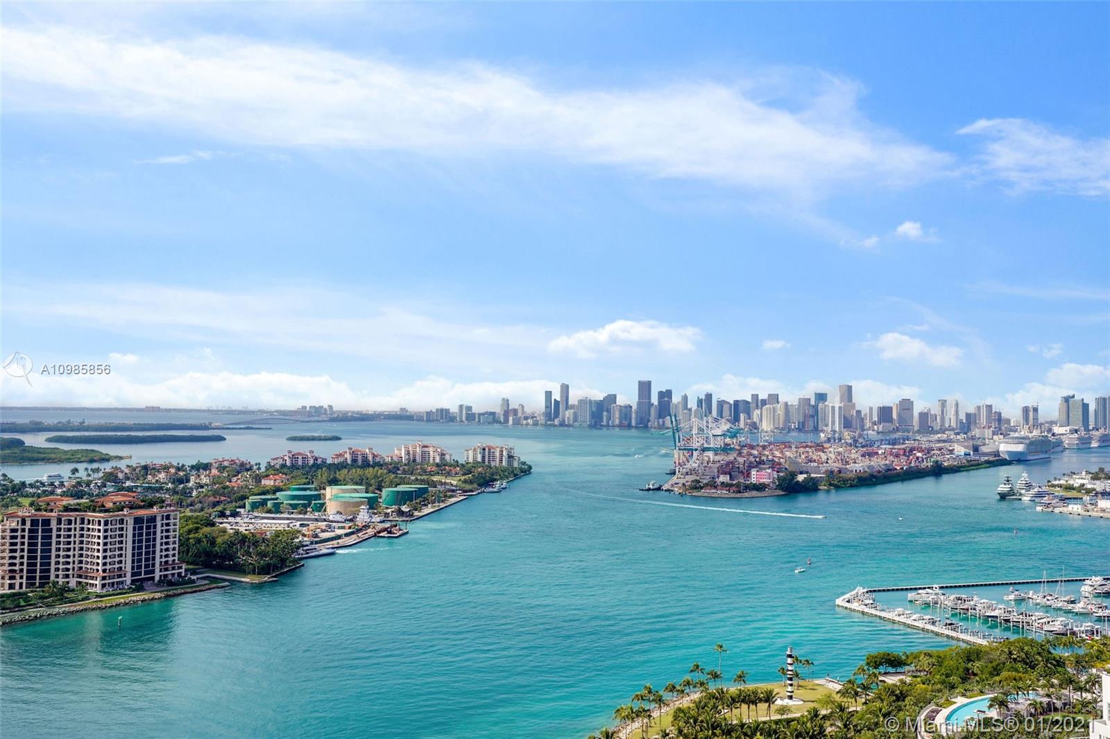 CONTINUUM ON SOUTH BEACH - Residential