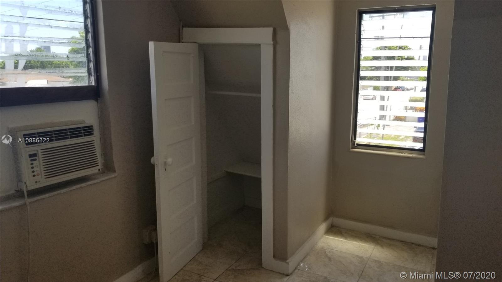 EVANSTON HEIGHTS - Residential Lease