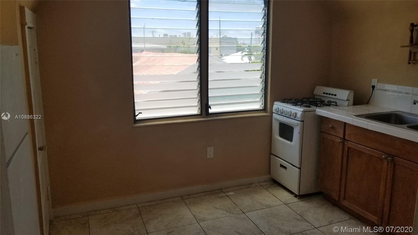 EVANSTON HEIGHTS - Residential Lease