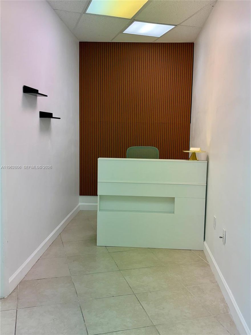 Medical Zone Unit – Second Floor (Approx. 500 SF)
Bright, functional medical unit featuring 2 private offices with sinks and a reception/waiting area. Second-floor location. Base rent plus $200/month for water and trash brings the modified gross total to $2,000/month. Ideal for small medical or professional practices.