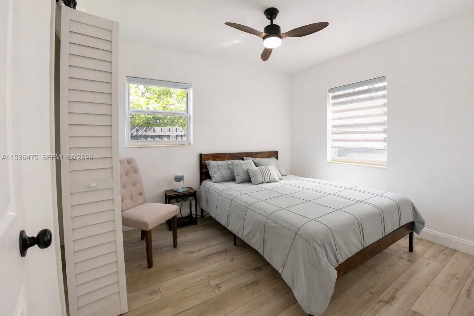 LAUDERDALE MANORS ADD - Residential