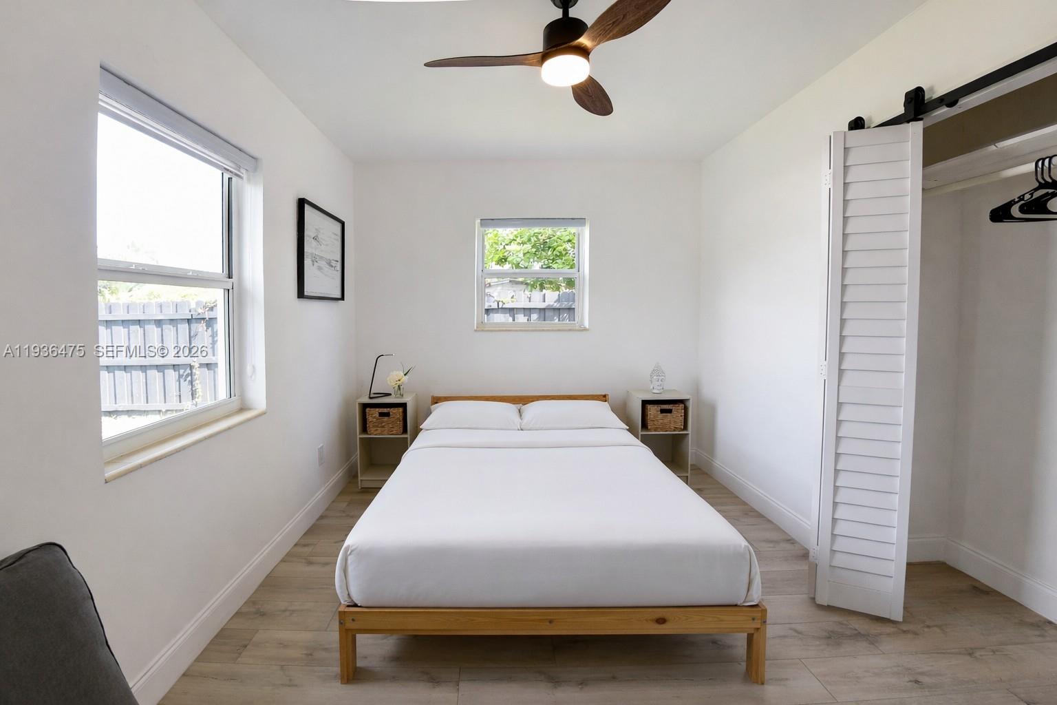 LAUDERDALE MANORS ADD - Residential