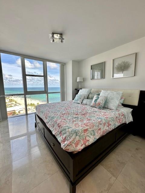 TRUMP ROYALE CONDO - Residential Lease