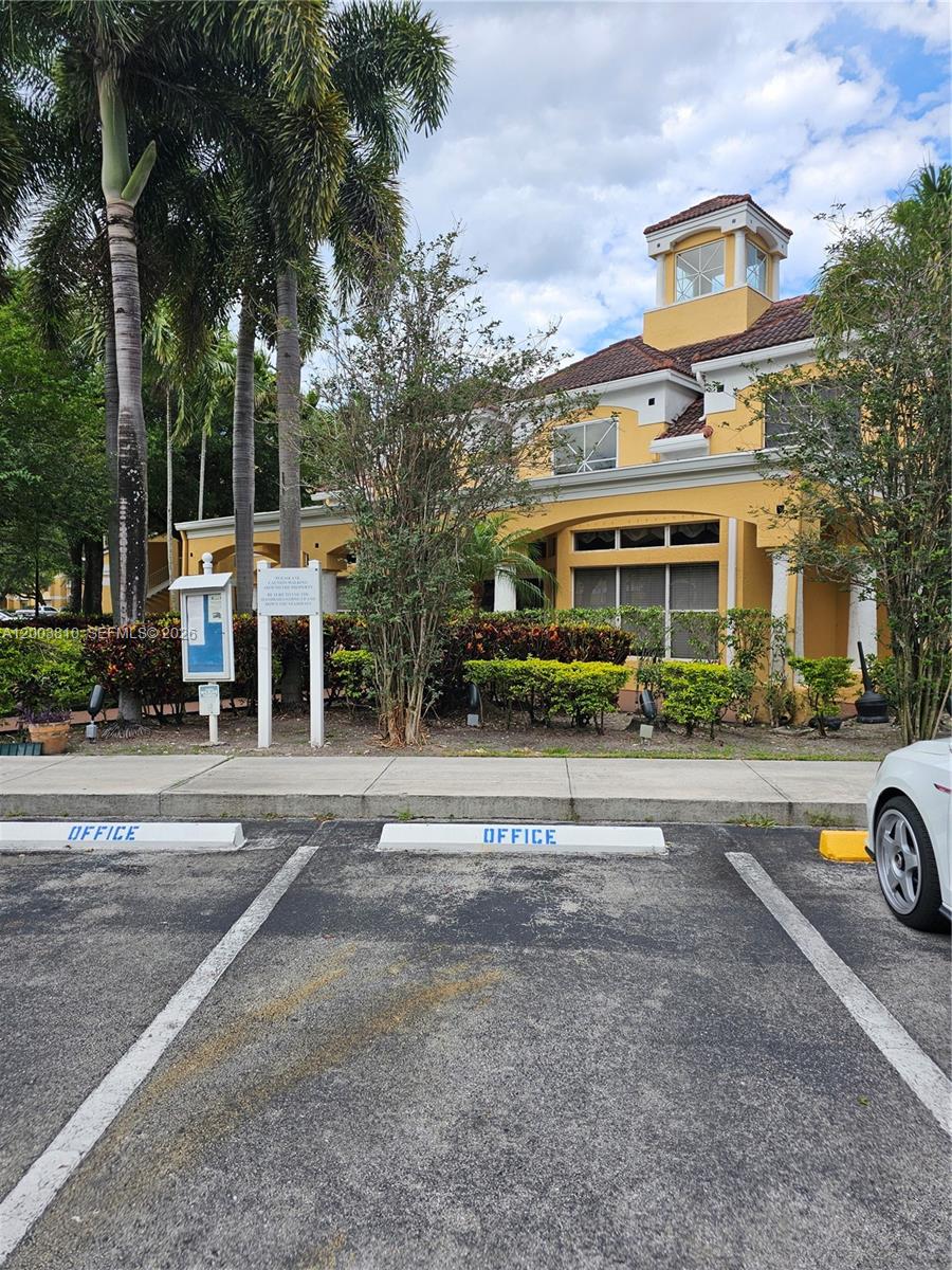 SAILBOAT POINTE CONDO - Residential Lease