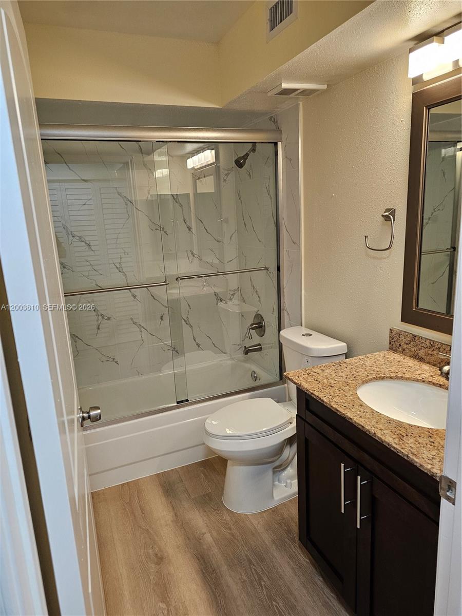 SAILBOAT POINTE CONDO - Residential Lease